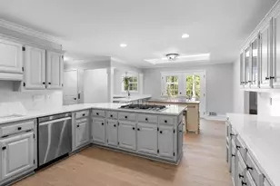 10570 Buice Rd, Johns Creek, GA 30022 - Photo 15