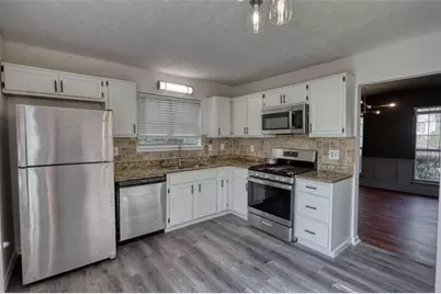 502 N Summit N, Stone Mountain, GA 30083 - Photo 11