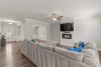 180 Sophie Circle, Locust Grove, GA 30248 - Photo 9