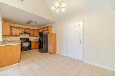 3730 Noble Court, Gainesville, GA 30507 - Photo 7