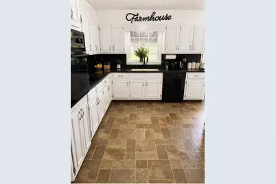 1643 Colonial South Drive SW, Conyers, GA 30094 - Photo 7