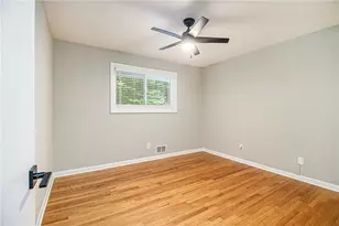 1595 Moncrief Cir, Decatur, GA 30033 - Photo 17