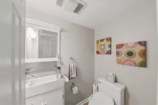 225 Triumph Dr NW, Atlanta, GA 30327 - Photo 21