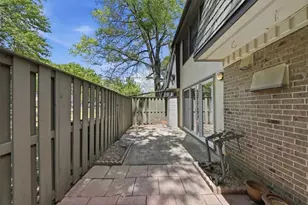 225 Triumph Dr NW, Atlanta, GA 30327 - Photo 27