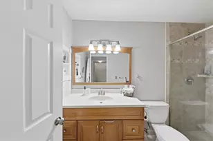 225 Triumph Dr NW, Atlanta, GA 30327 - Photo 23