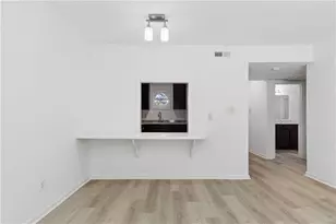 5400 Roswell Rd, Atlanta, GA 30342 - Photo 11