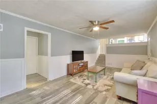 5315 Rockborough Trail, Stone Mountain, GA 30083 - Photo 5