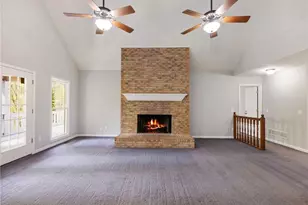 2982 Rivercrest Dr, Gainesville, GA 30507 - Photo 3