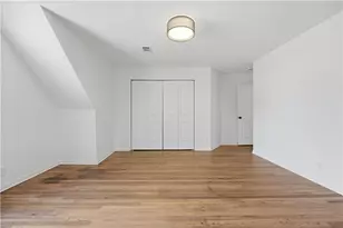 2415 Charleston Oaks Ln, Decatur, GA 30030 - Photo 25