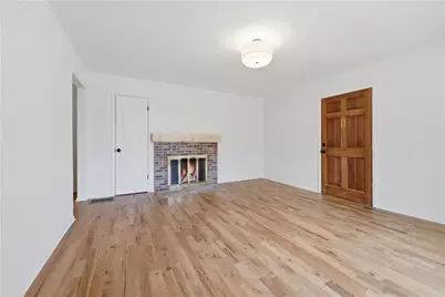 2415 Charleston Oaks Lane, Decatur, GA 30030 - Photo 7