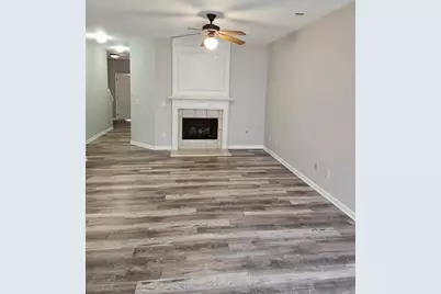 6283 Shoreview Circle, Flowery Branch, GA 30542 - Photo 3