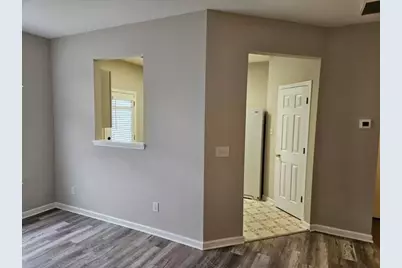 6283 Shoreview Circle, Flowery Branch, GA 30542 - Photo 9
