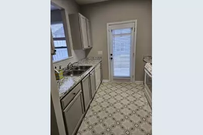 6283 Shoreview Circle, Flowery Branch, GA 30542 - Photo 7
