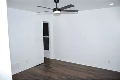 4247 Bingham Court, Stone Mountain, GA 30083 - Photo 9