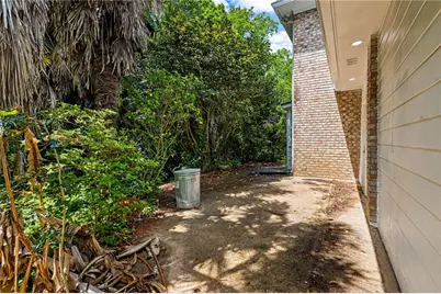 4247 Bingham Court, Stone Mountain, GA 30083 - Photo 19