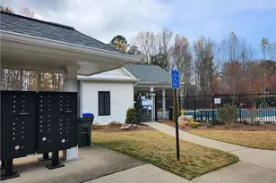 1009 Annazanes Ct, Alpharetta, GA 30004 - Photo 19