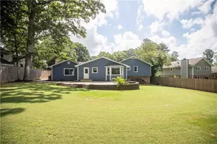 2961 Connie St, Marietta, GA 30062 - Photo 3