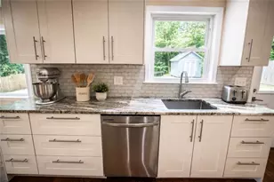 2961 Connie St, Marietta, GA 30062 - Photo 3