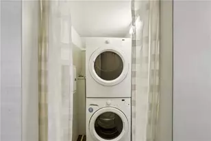 1391 Normandy Dr NE, Atlanta, GA 30306 - Photo 11