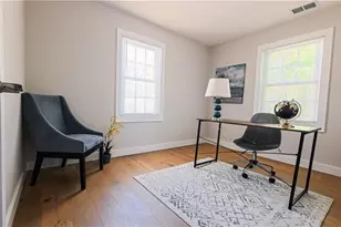 2402 Lancelot Dr, Decatur, GA 30033 - Photo 13