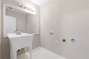 220 Clipper Bay Dr, Alpharetta, GA 30005 - Photo 17