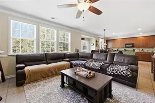 2531 Farmstead Ct, Grayson, GA 30017 - Photo 9