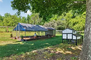 6920 Holly Springs Rd, Clermont, GA 30527 - Photo 75