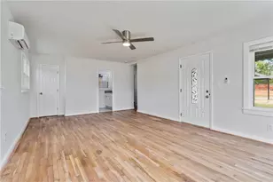 5586 Glore Dr SW, Mableton, GA 30126 - Photo 17