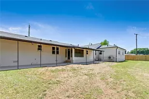 5586 Glore Dr SW, Mableton, GA 30126 - Photo 29