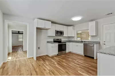 5586 Glore Drive SW, Mableton, GA 30126 - Photo 5