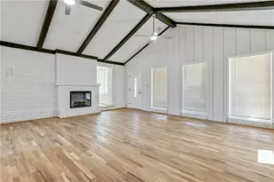 5586 Glore Dr SW, Mableton, GA 30126 - Photo 9