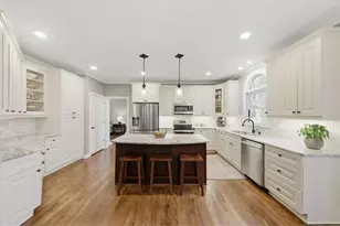 1700 Chattahoochee Run, Suwanee, GA 30024 - Photo 5