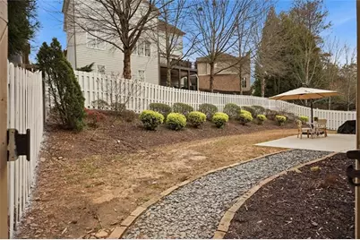 2048 Anderson Drive SE, Smyrna, GA 30080 - Photo 39
