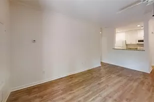 300 Johnson Ferry Road NE, Atlanta, GA 30328 - Photo 31