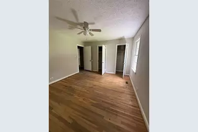 7205 Lakeview Drive, Covington, GA 30014 - Photo 13