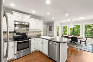 4069 Bittersweet Dr NE, Roswell, GA 30075 - Photo 11