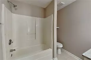 2929 Sentinel Cir, Lawrenceville, GA 30043 - Photo 15