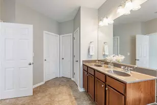 7529 Brookstone Cir, Flowery Branch, GA 30542 - Photo 39