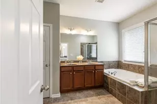 7529 Brookstone Cir, Flowery Branch, GA 30542 - Photo 37