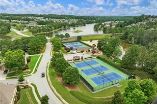 7529 Brookstone Cir, Flowery Branch, GA 30542 - Photo 7