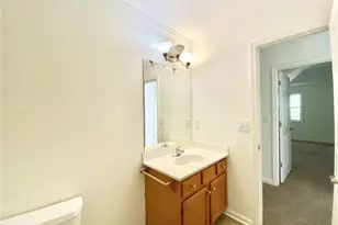 640 Suwanee Lakes Circle, Suwanee, GA 30024 - Photo 25