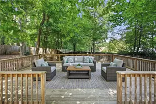 640 Suwanee Lakes Circle, Suwanee, GA 30024 - Photo 21