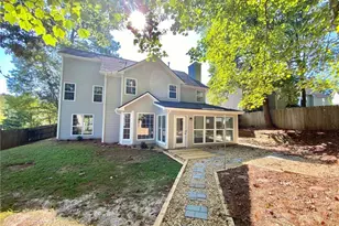 640 Suwanee Lakes Circle, Suwanee, GA 30024 - Photo 27