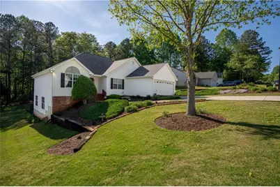 7272 Plum Creek Drive, Gainesville, GA 30507 - Photo 3