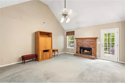 7272 Plum Creek Drive, Gainesville, GA 30507 - Photo 13