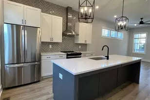 1251 Cushenberry Ln, Atlanta, GA 30318 - Photo 5