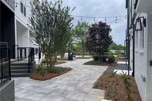 1251 Cushenberry Ln, Atlanta, GA 30318 - Photo 35