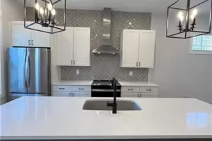 1251 Cushenberry Ln, Atlanta, GA 30318 - Photo 7