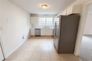 1541 Dillard Rd, Stone Mountain, GA 30088 - Photo 5