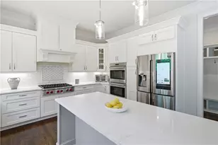 9450 Prestwick Club Dr, Johns Creek, GA 30097 - Photo 19